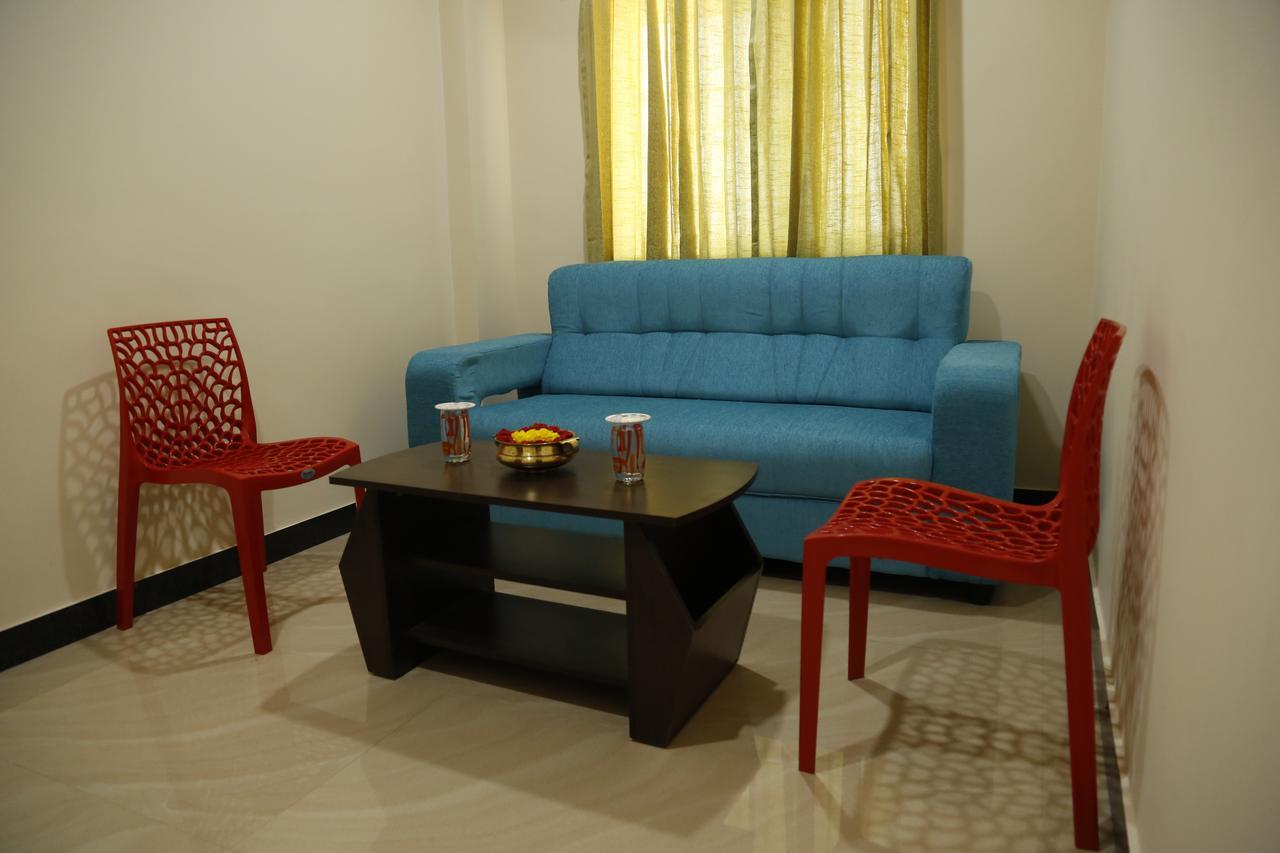 Hotel New Amirtham Inn Palani Exterior foto