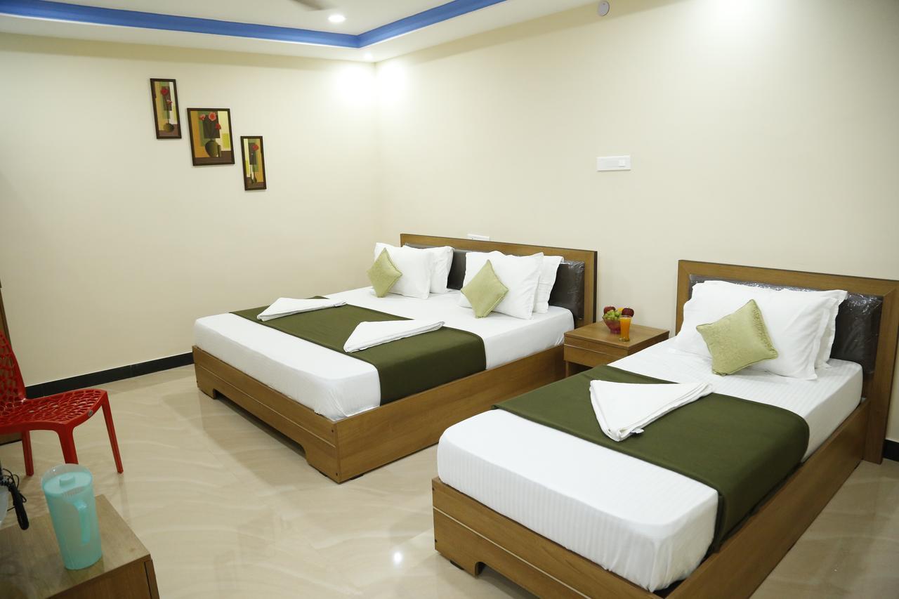 Hotel New Amirtham Inn Palani Exterior foto