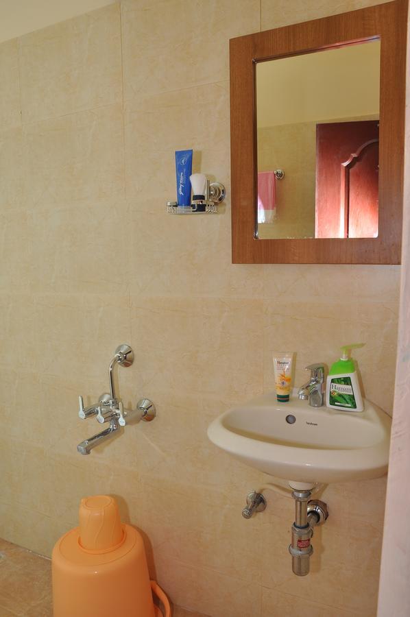 Hotel New Amirtham Inn Palani Exterior foto